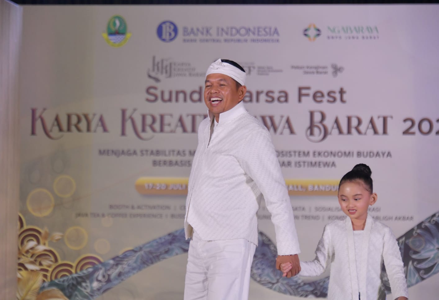 Kuningan Full Senyum! KDM Minta Daerah Penghasil Air Dapat Insentif