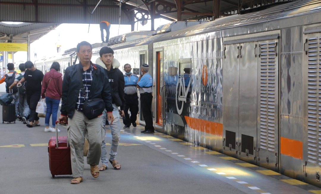 Agustus 2025, Perjalanan Wisnus dan TPK Hotel di Kota Cirebon Mengalami Penurunan