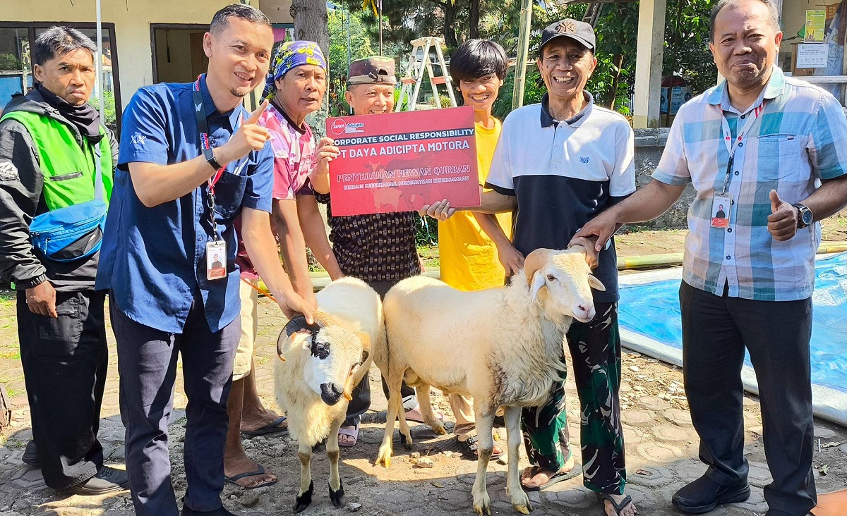 DAM Bagikan Hewan Kurban, 1 Sapi dan 15 Kambing Dikirim ke Bandung, Cimahi, Cirebon dan Karawang