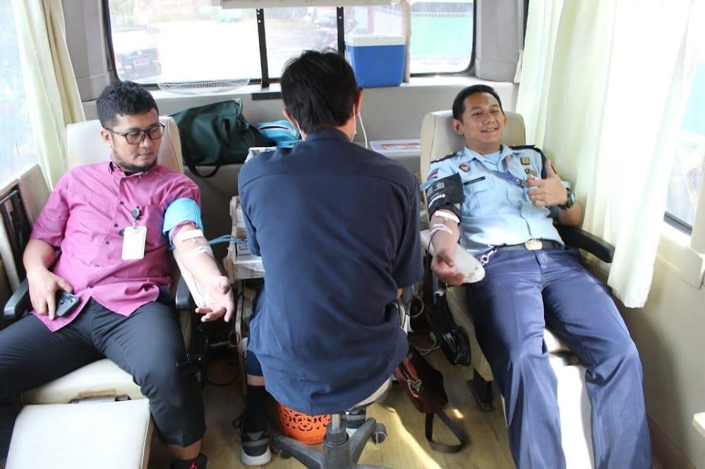 Sambut  Hari Bhakti Pemasyarakatan, Rupbasan Kelas I Cirebon Gelar Donor Darah 