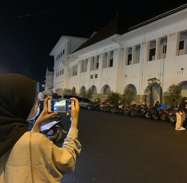 3 Wisata Malam di Cirebon yang Hits Banget; Cocok Buat Bahan Instastory Anda