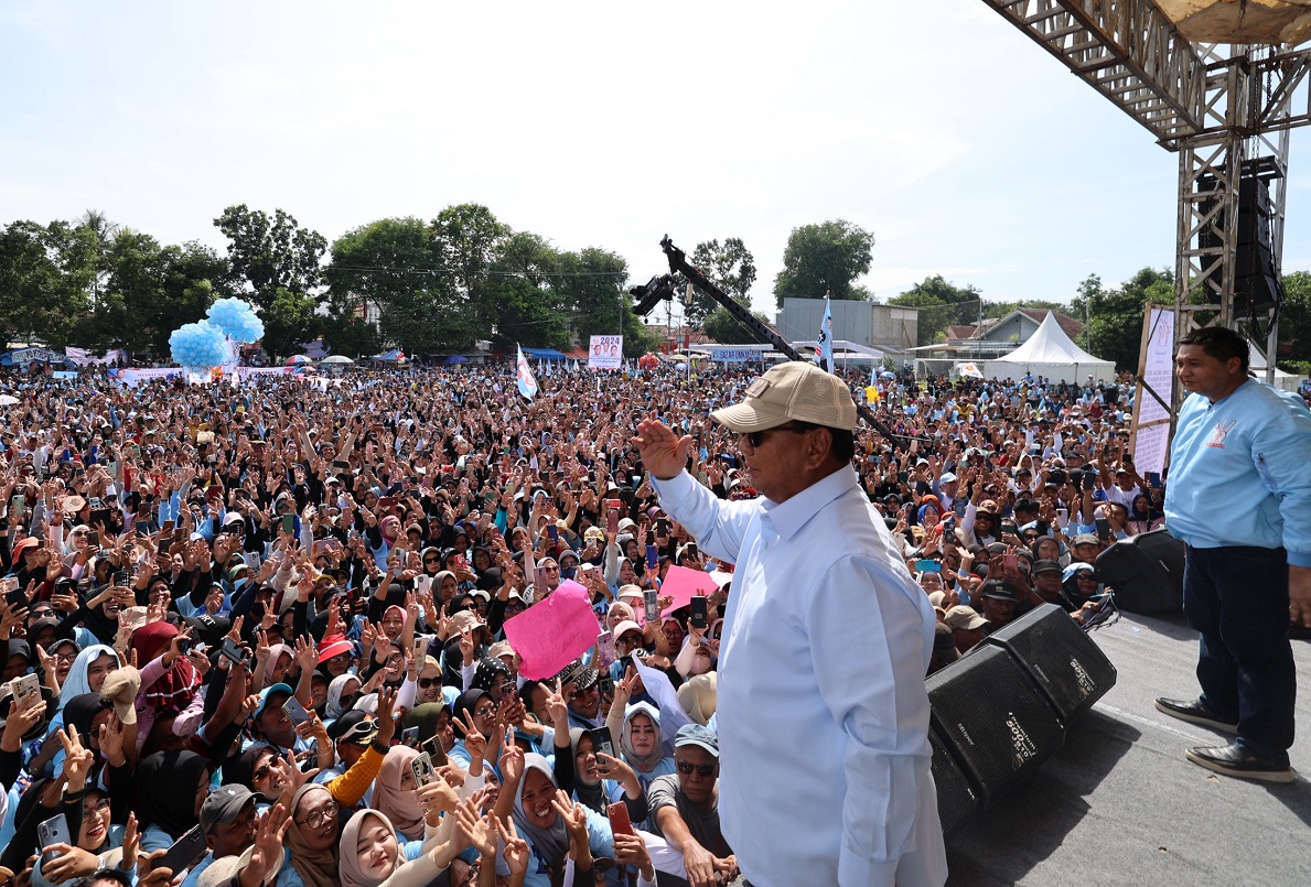 Prabowo Kampanye Akbar di Majalengka Sebut Kebaikan Jokowi, Seperti Ini Komitmennya 