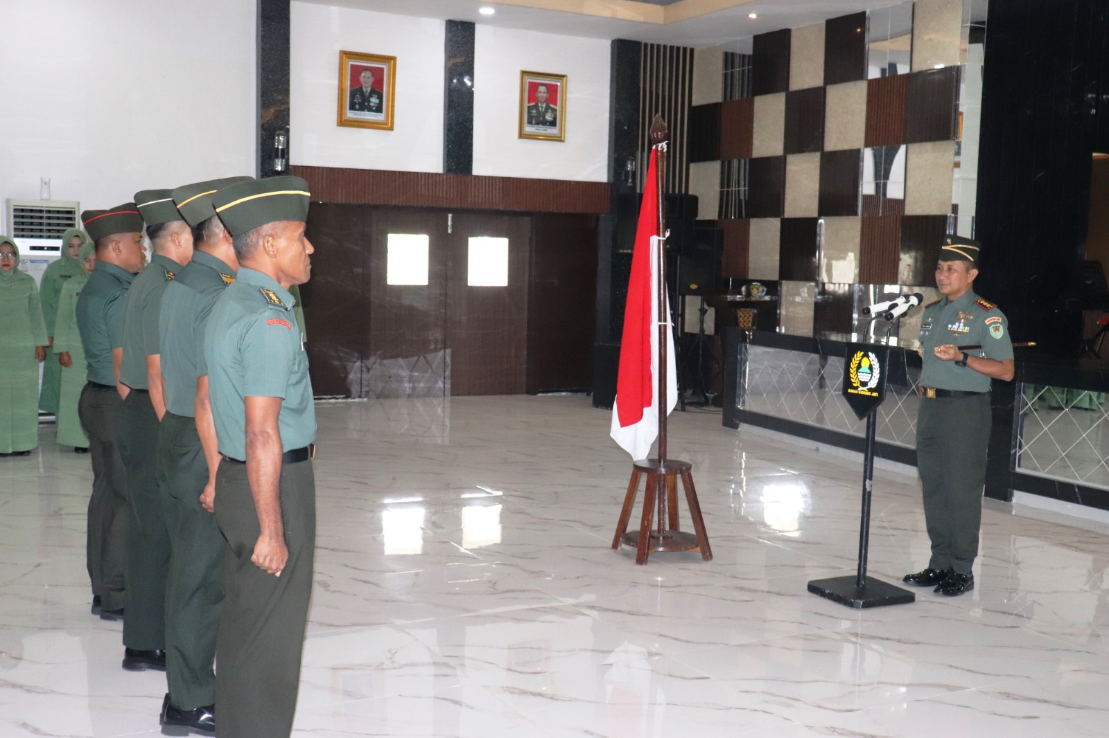 Pimpin Upacara Sertijab dan Kenaikan Pangkat, Begini Pesan Danrem 063 Sunan Gunung Jati