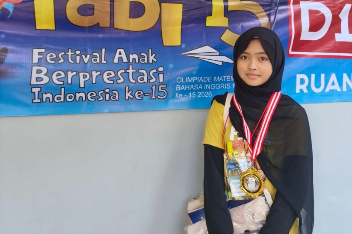 Pelajar Indramayu Raih Perunggu FABI 2026, MTs Sekolah Alam Bangga