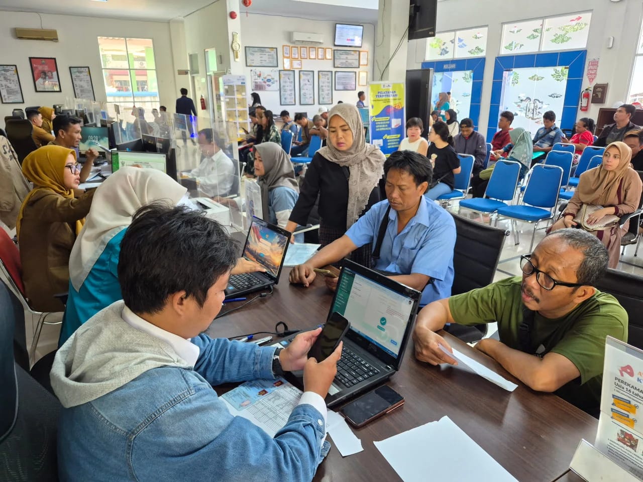 Memaknai Kemerdekaan Lewat Pelayanan dan Pembangunan yang Dirasakan Warga Kota Cirebon 