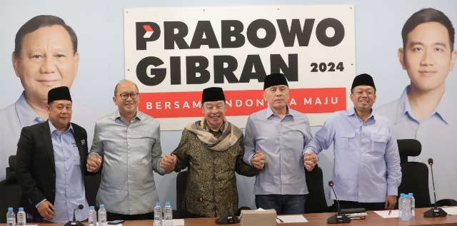 Sesepuh Pondok Buntet Pesantren Cirebon Deklarasikan Dukungan Kepada Prabowo-Gibran 