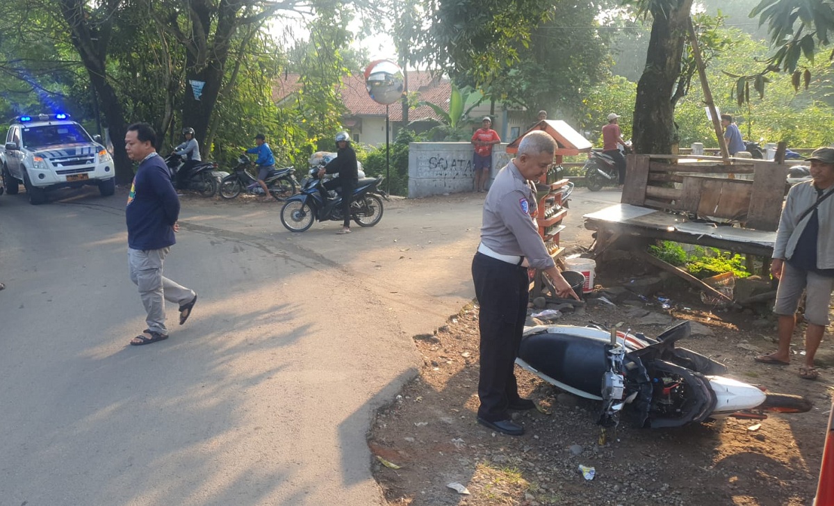 Tragis! Motor Terjun ke Sungai di Cirebon Girang, 1 Orang Meninggal Dunia