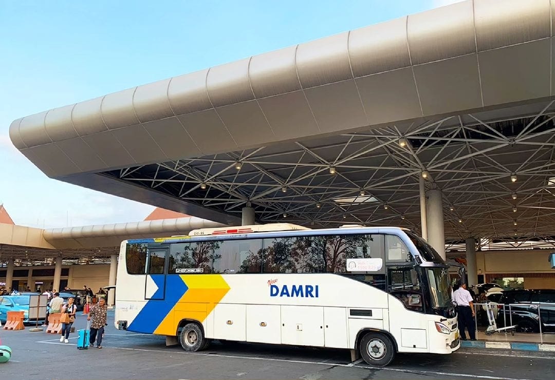 Pj Gubernur Jabar Naik Damri dari Bandung ke Bandara Kertajati, Mau Cek Waktu Tempuh lewat Tol Cisumdawu