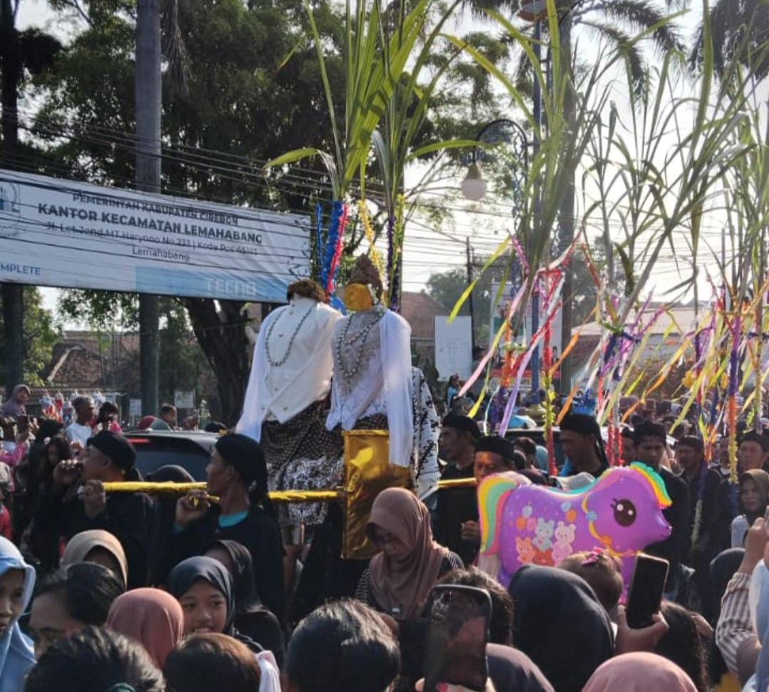 Selamatan Giling Tebu PG Sindanglaut, Upaya Melestarikan Warisan Leluhur Agar Hasil Panen Melimpah
