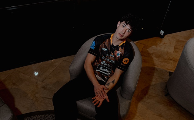 Resmi! Persija Jakarta Rekrut Kiper Cyrus Margono untuk 2,5 Musim