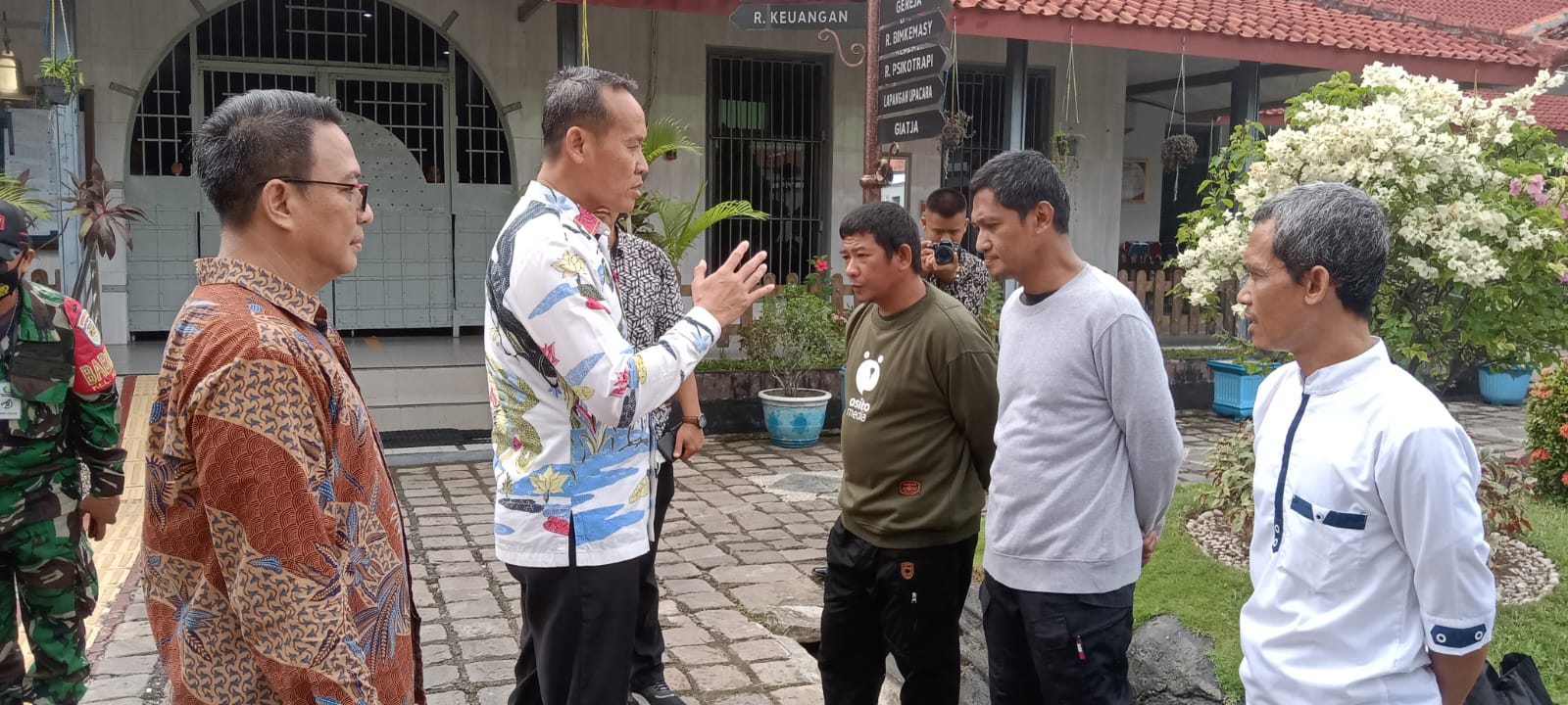 Tiga Napiter Bebas Bersyarat dari Lapas Kelas I Cirebon: Sudah Ikhlas Menjadi Warga NKRI
