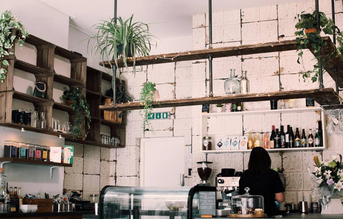 Nongkrong Asyik: Ini Dia Rekomendasi Cafe Murah dan Instagramable di Cirebon 