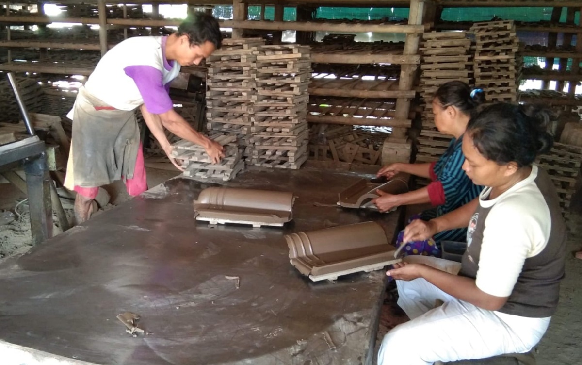 Atap Genting Jadi Strategi Ekonomi Majalengka, Bupati Eman Tegaskan Dukungan Penuh