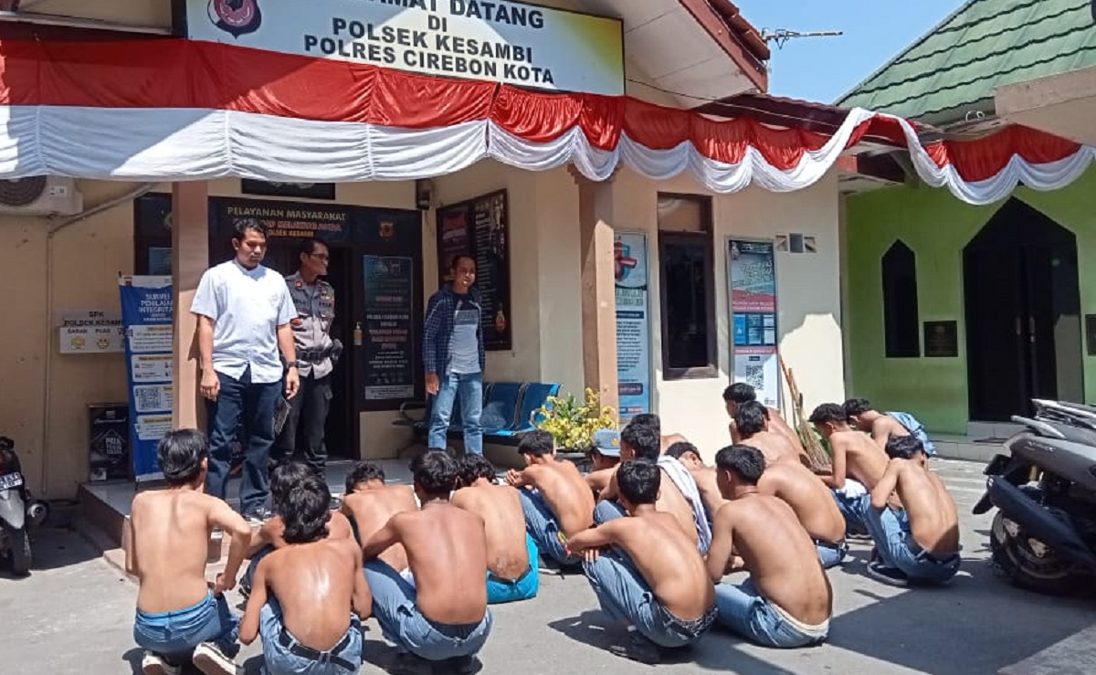 23 Siswa SMK Gabungan Diamankan Polisi di Jalan Perjuangan Kota Cirebon, Sedang Cari Lawan!