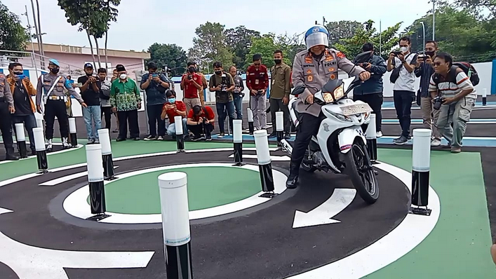 Satpas SIM Polres Cirebon Kota Diresmikan, Kapolda Jabar: Masyarakat Jangan Dipersulit!