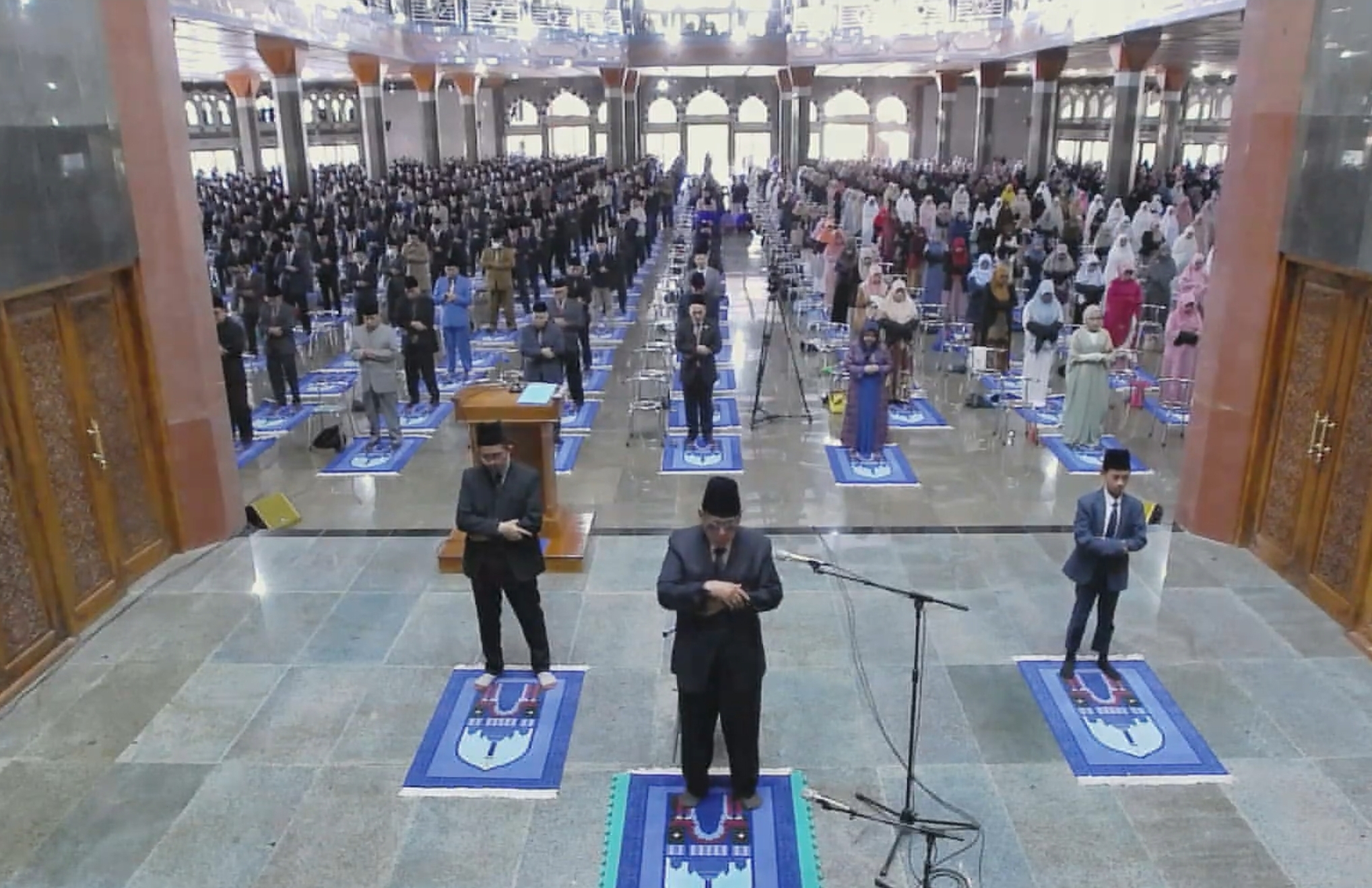 Salat Idul Adha di Al Zaytun Tetap Dipertahankan Syekh Panji Gumilang, Jemaah Berjarak, Perempuan sampai Depan