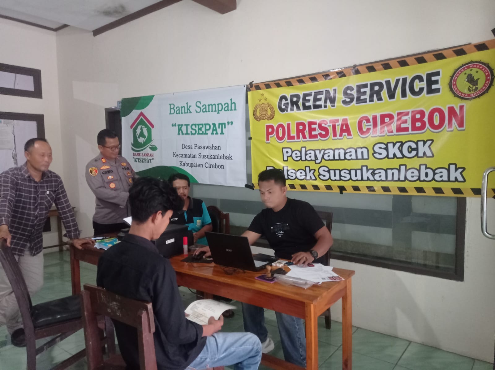 Inovasi Green Service,  Polsek Susukanlebak Beri Pelayanan SKCK kepada Masyarakat