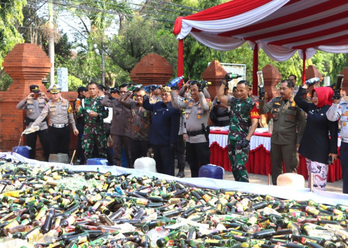 Bupati Imron Dukung Pemberantasn Miras, Obat Berbahaya dan Judi di Kabupaten Cirebon