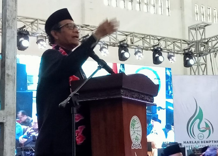 Di Cirebon Mahfud MD kepada BEM PTNU: Saya Tidak akan Kampanye Elektoral