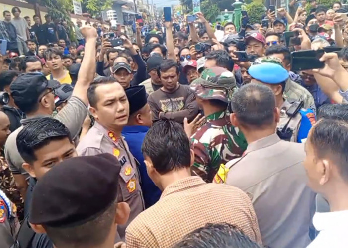 Sempat Panas saat Pj Bupati Kuningan Datang, Warga Ahmadiyah: Kami Diinjek-injek!