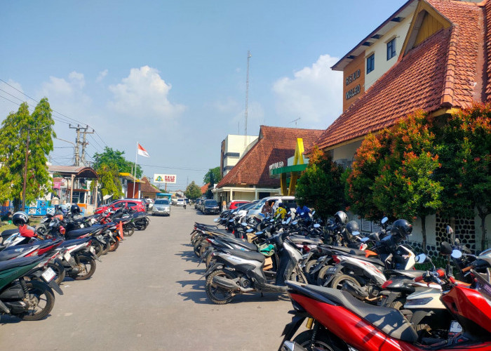 RSUD Waled Pastikan Tarif Parkir Sesuai Aturan, Mobil Siaga Gratis Biaya Parkir