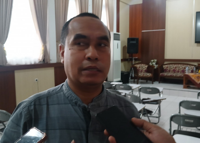 Dugaan Pungli Sekolah Negeri di Kota Cirebon Disorot, DPRD Desak Wali Kota Audit Total Dana BOS hingga Komite 