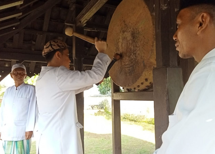 Tradisi Dlugdag di Keraton Kasepuhan Cirebon, Pukul Bedug Sambut Ramadhan