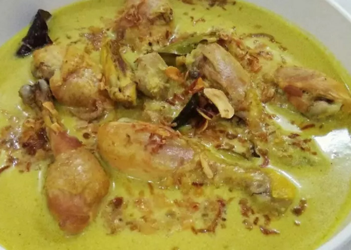 Resep Opor Ayam Bumbu Kuning dan Putih, Mana Pilihanmu untuk Hidangan Lebaran