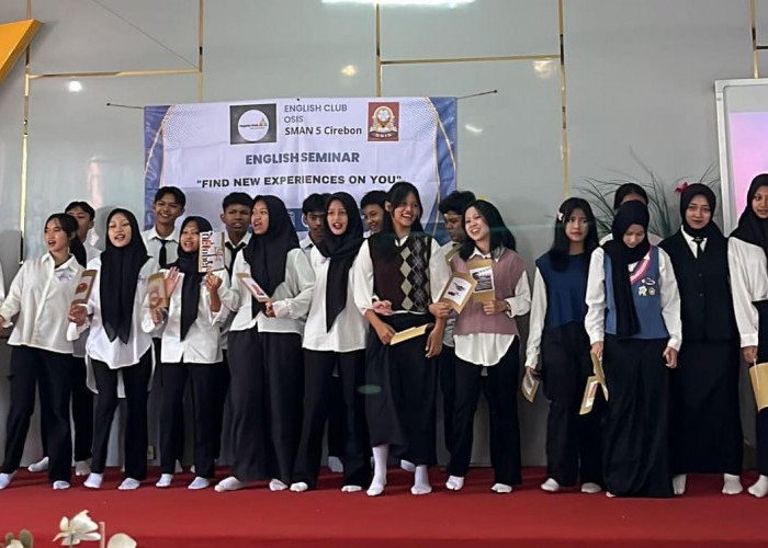 SMAN 5 Cirebon Menggelar Seminar Bahasa Inggris dan Performance Test