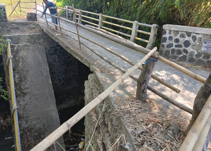 Akses Dua Desa di Majalengka Lumpuh, Jembatan Cilengke Belum Juga Diperbaiki