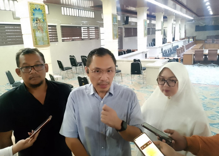 Dari Karhutla hingga Keracunan MBG, Ini Tuntutan Mahasiswa di DPRD Kota Cirebon