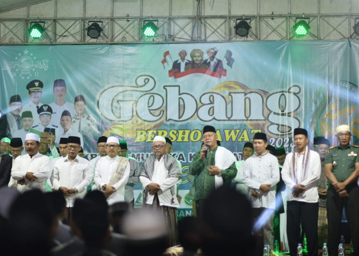 Kolaborasi NU, Gebang Bersholawat Berlangsung Khidmat