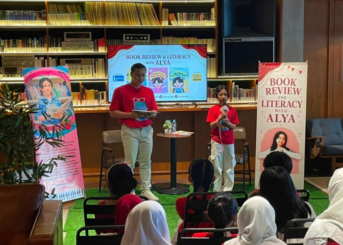 Inspiratif! Putri Alya Rayakan HUT ke-81 RI dengan Literasi dan Mimpi Bawa Indonesia Mendunia