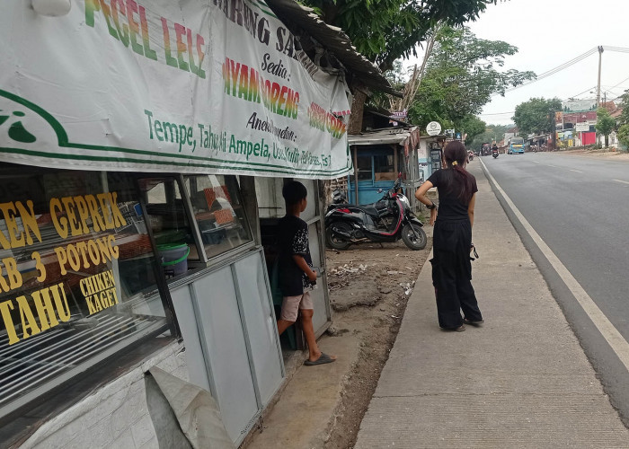 Penertiban Belasan Warung di Desa Kondangsari-Beber Cirebon Urung Digelar