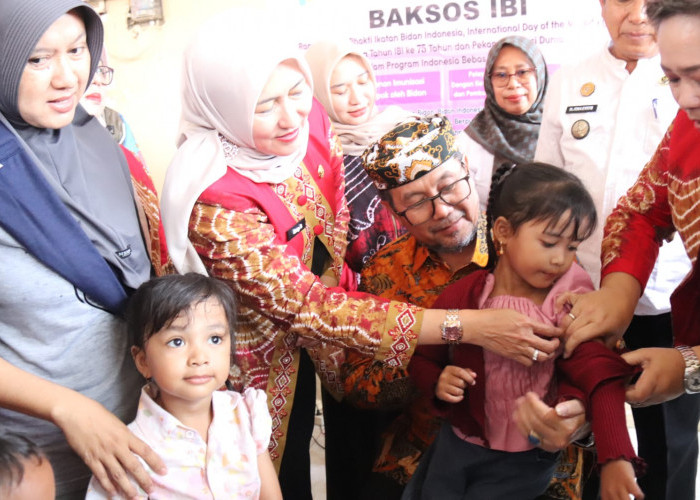 Dinkes Gencarkan Vaksinasi Campak, Bupati Imron Optimistis Target 12 Ribu Anak Tercapai