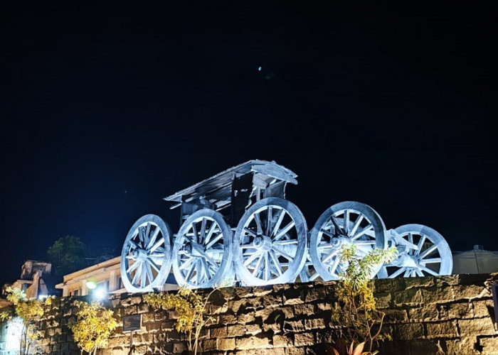 4 Fakta Taman Pedati Gede Cirebon, Tata Cahaya Keren di Malam Hari hingga Amphitheatre