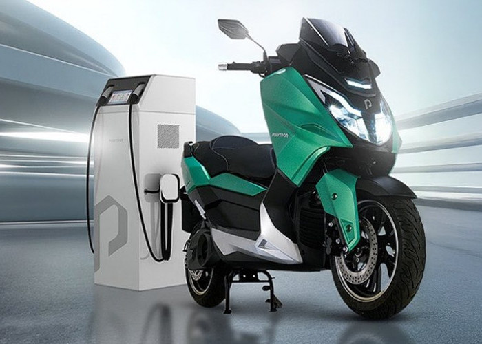 Cocok Buat Pekerja Kantoran Gaji 5 Juta, Ini Skema Kredit Motor Listrik Polytron Fox 500 Terbaru