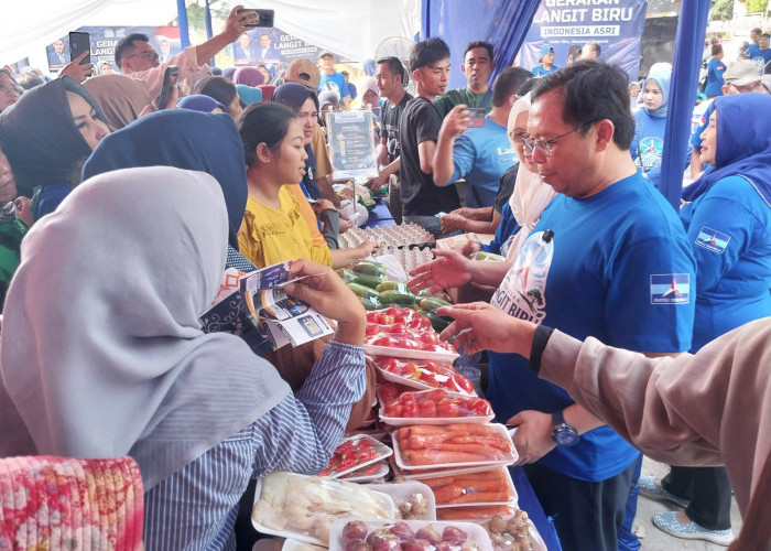 Ribuan Warga Serbu GPM di Kalijaga, Bawa Kupon Dapat Potongan Harga