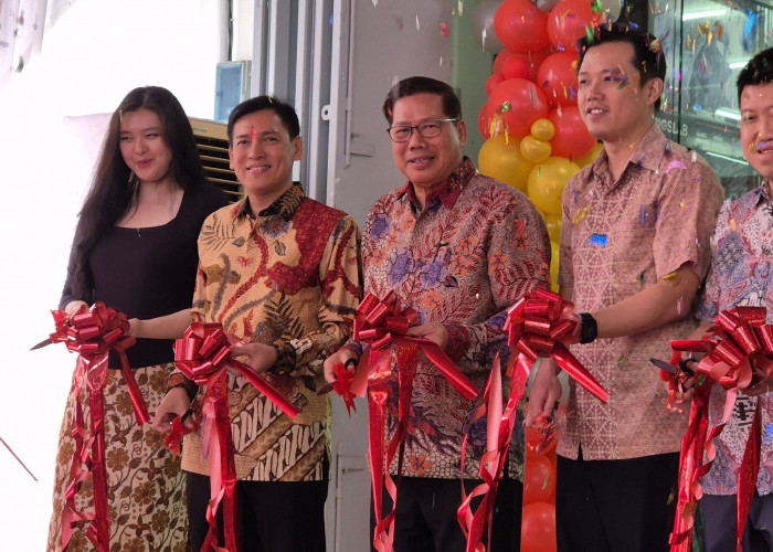 Bangunan Jaya Cirebon Resmikan Showroom Modern Pertama dengan Konsep Live Show, Diskon Spesial Menanti!