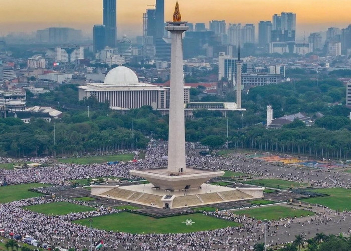 Aksi Bela Palestina di Monas, Massa Menyemut, Teriakan Free Palestine