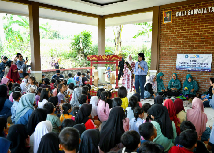 Amanda Soemedi Sapa Anak-anak di Cugenang Cianjur 