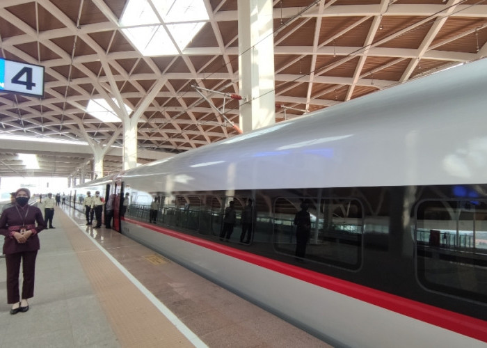 Cek di Sini! Jadwal Kereta Feeder Stasiun Bandung – Padalarang, Tiket Bundling dengan Kereta Cepat