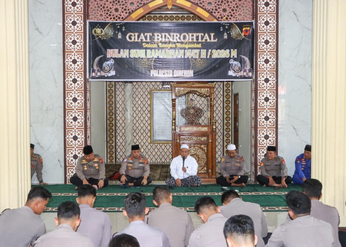 Jelang Ramadan, Kapolresta Cirebon Ajak Personel Perkuat Iman dan Integritas