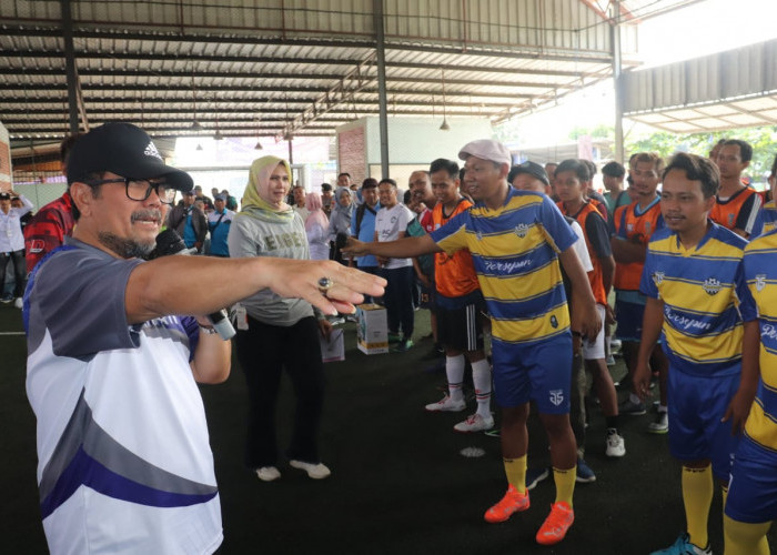 Pererat Hubungan Pekerja dan Pengusaha, Pemkab Cirebon Gelar Fun Futsal Tripartit