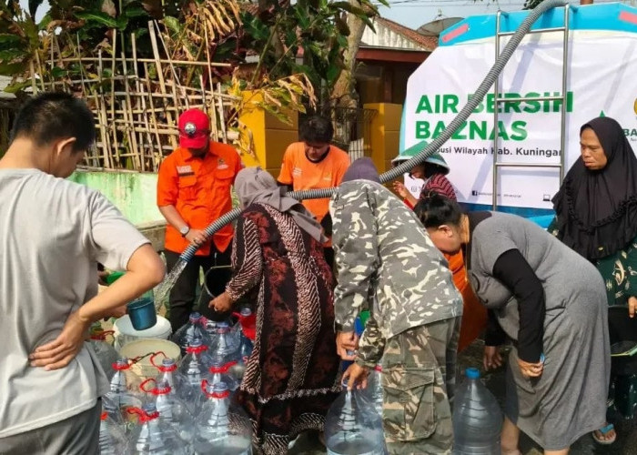Warga Kuningan Mulai Kesulitan Air Bersih, Bantuan Tangki Air Dikirim ke Desa Karangkancana