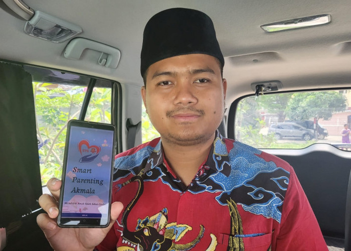 Guru di Cirebon Raih Gelar Doktor, Berhasil Kembangkan Aplikasi Smart Parenting, Keren!