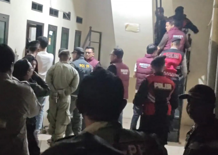 1 Pasangan Sesama Jenis, 3 Bukan Suami Istri, Hasil Razia Tempat Kos di Kuningan