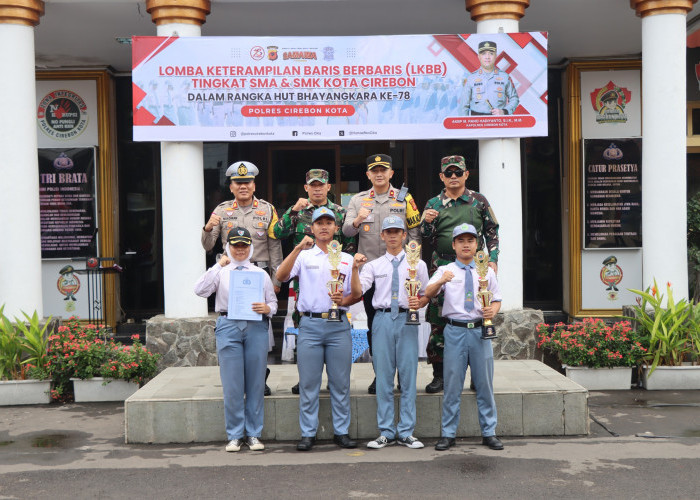 Meriahkan HUT Bhayangkara ke-78, Polres Cirebon Kota Gelar Lomba PBB Antar Pelajar