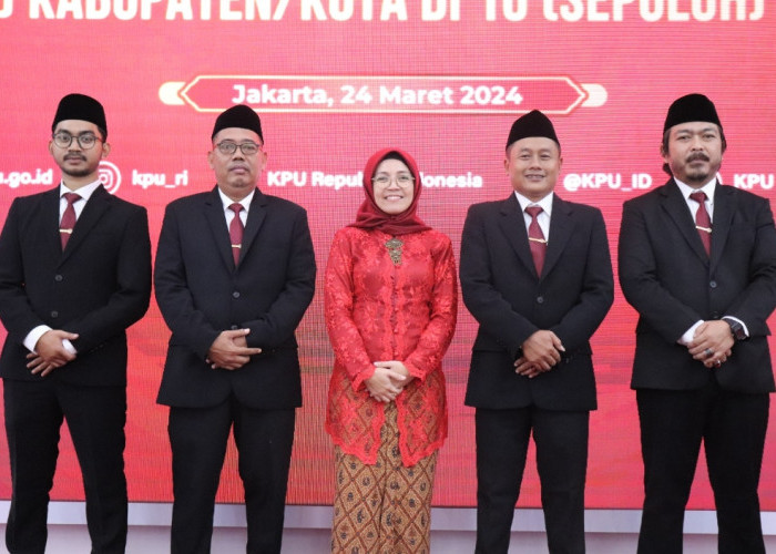 Tok! Esya Karnia Puspawati Pimpin KPU Kabupaten Cirebon 2024-2029
