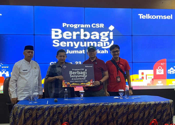 Dinas Pendidikan Gandeng Telkomsel Salurkan CSR Untuk Guru Honorer